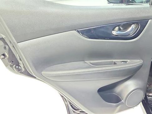 Certified 2019 Nissan Rogue Sport SV w/ Technology Package image 22