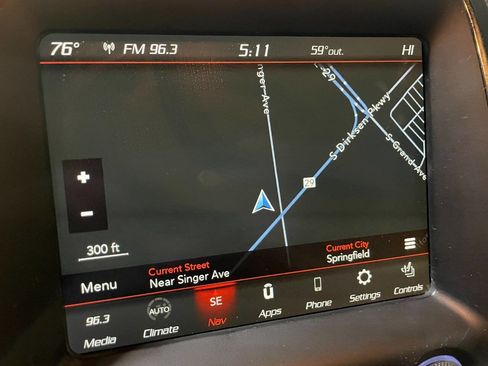 Used 2018 Dodge Durango SRT image 40