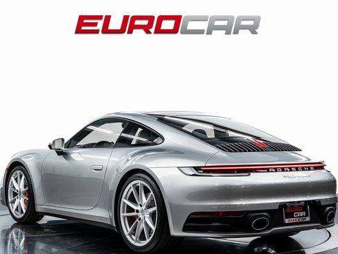 Used 2024 Porsche 911 Carrera 4S image 3