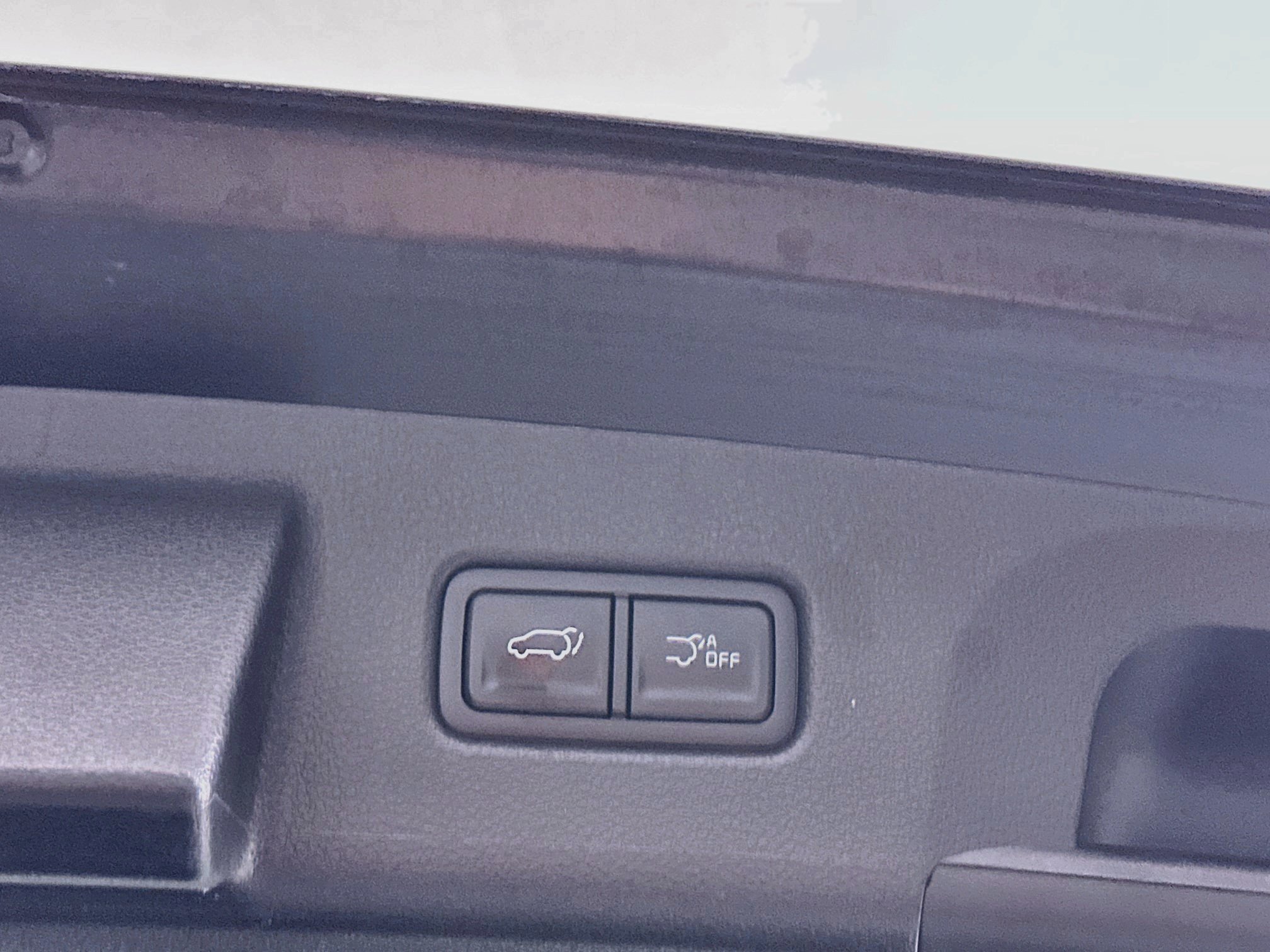 Used 2025 Kia Telluride S FWD image 32
