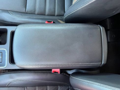 Used 2018 Ford Escape SEL FWD image 27