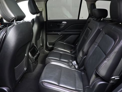 Certified 2023 Lincoln Aviator Reserve w/ Equipment Group 201A image 21