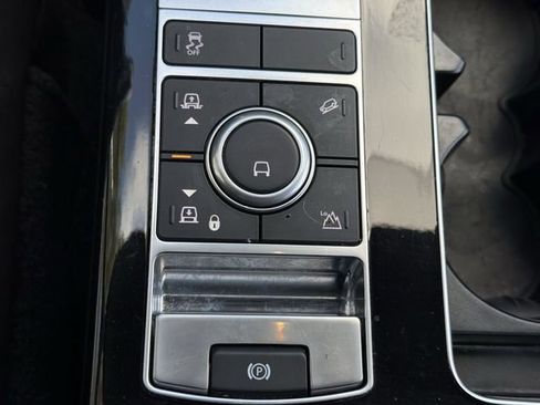 Used 2020 Land Rover Range Rover HSE AWD/4WD image 21