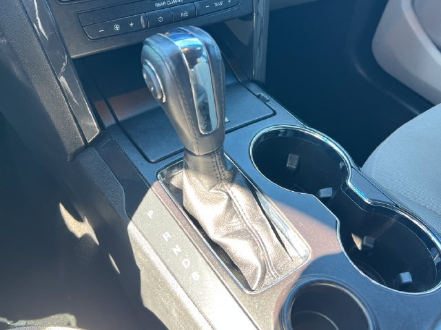 Used 2018 Ford Explorer XLT FWD image 27