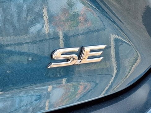 Certified 2025 Toyota Camry SE w/ Convenience Package image 32