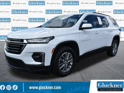 Used 2023 Chevrolet Traverse LT w/ Rear Camera Mirror Package