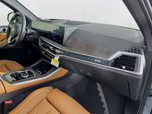 New 2026 BMW X5 xDrive40i w/ Climate Comfort Package image 37