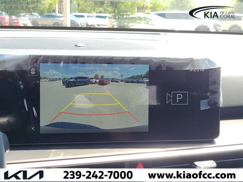 New 2026 Kia Sorento LX FWD image 24