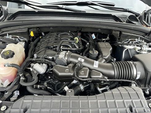 Certified 2024 Jeep Grand Cherokee Laredo X w/ Trailer Tow Package image 25