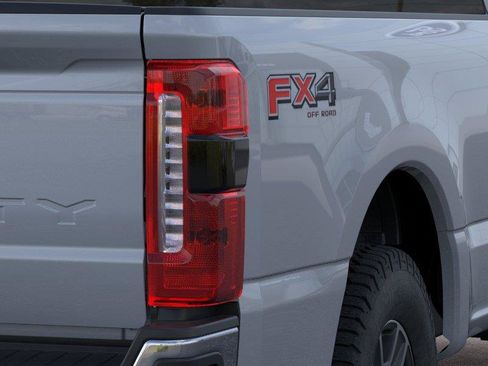New 2026 Ford F350 Lariat w/ FX4 Off-Road Package AWD/4WD image 21
