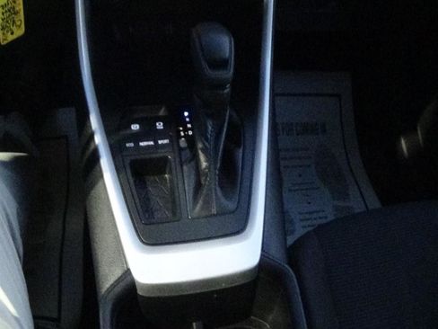 Used 2025 Toyota RAV4 LE image 26