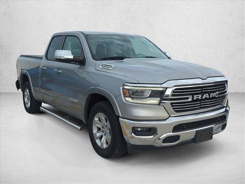 Used 2019 RAM 1500 Laramie RWD image 3