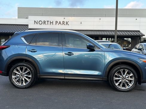 Certified 2021 MAZDA CX-5 Grand Touring Reserve AWD/4WD image 3
