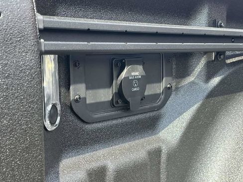 New 2027 RAM 1500 4x4 Crew Cab image 18