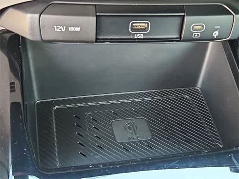 Used 2023 Kia Niro Wave w/ Wave Preserve Package image 32