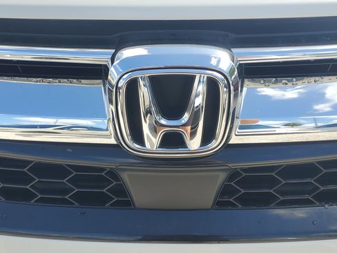 Used 2018 Honda CR-V EX-L image 3