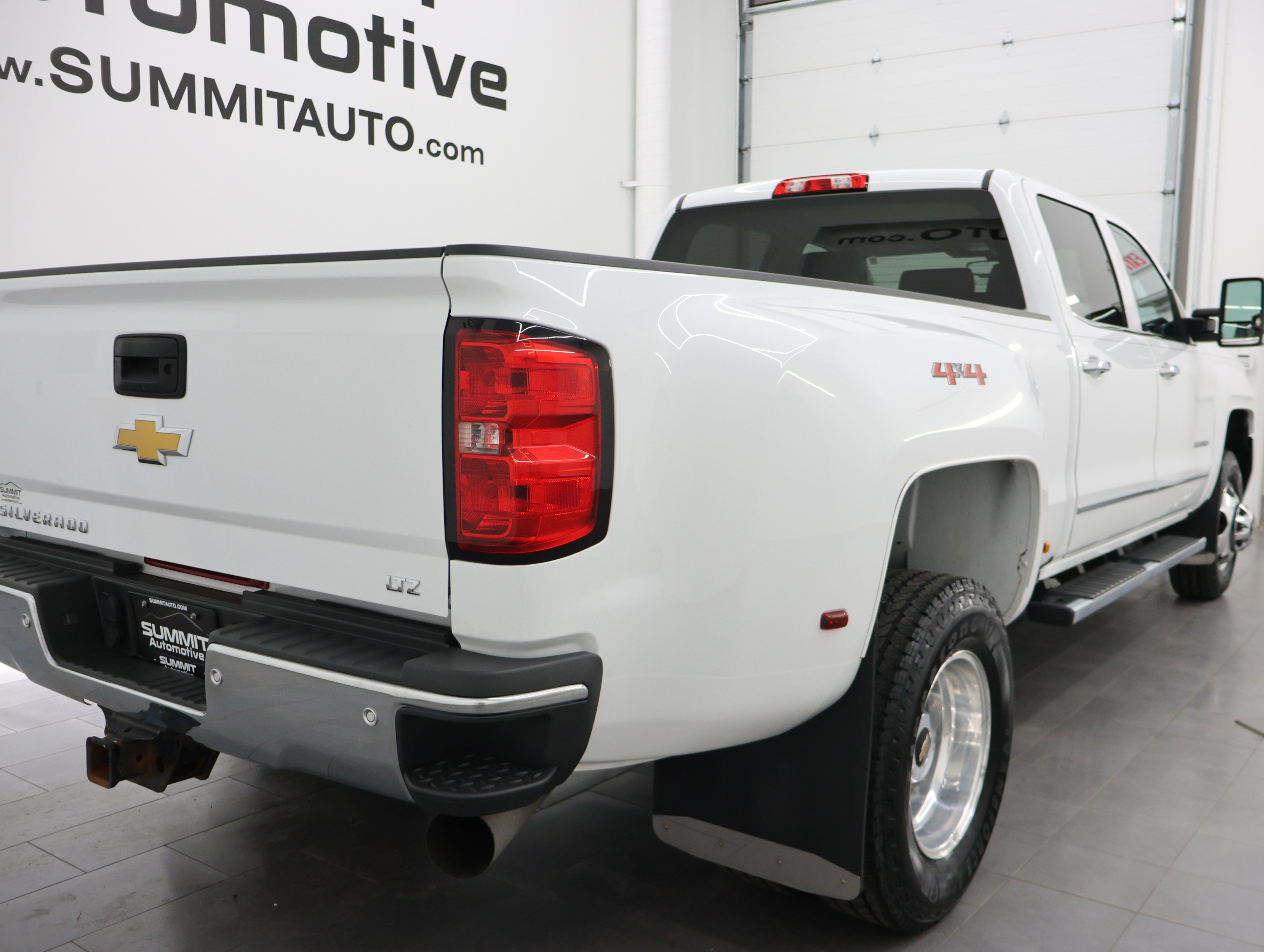 Used 2019 Chevrolet Silverado 3500 LTZ w/ Duramax Plus Package AWD/4WD image 4