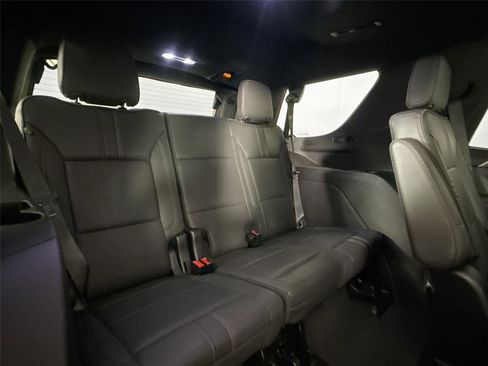 Used 2023 Chevrolet Tahoe RST w/ Luxury Package AWD/4WD image 39
