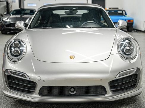 Used 2016 Porsche 911 Turbo S image 39