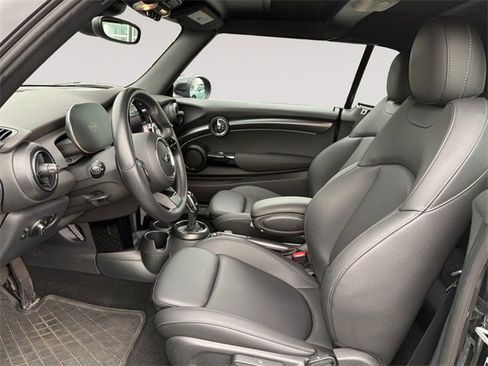 Used 2024 MINI Cooper S image 9