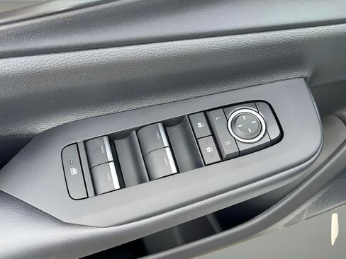 New 2026 Toyota Prius image 9