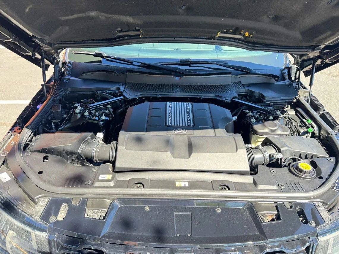 Used 2019 Land Rover Range Rover Sport Supercharged AWD/4WD image 26