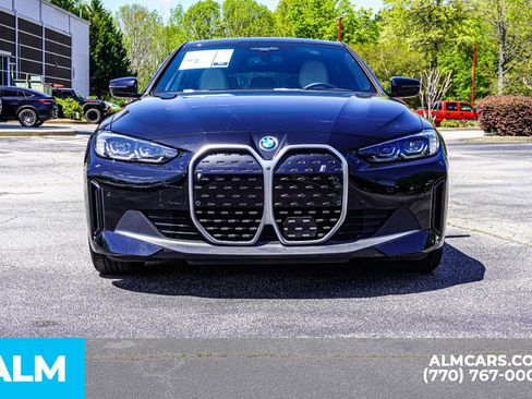Used 2022 BMW i4 eDrive40 image 11