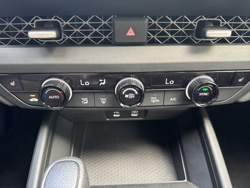 Certified 2023 Honda Accord EX image 27