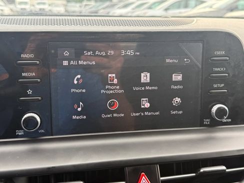 Used 2024 Kia Seltos LX AWD/4WD image 27