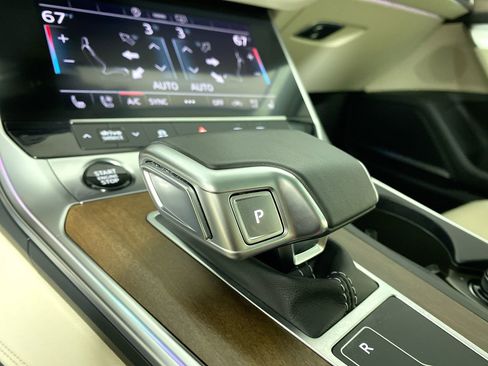 Certified 2025 Audi A6 Premium Plus w/ Premium Plus Package image 17