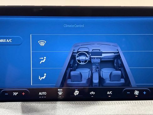 New 2026 Ford Maverick XLT w/ Equipment Group 301A AWD/4WD image 70