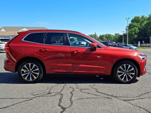 Used 2023 Volvo XC60 B5 Core AWD/4WD image 7