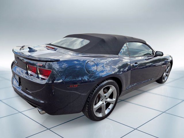 Used 2013 Chevrolet Camaro SS w/ RS Package RWD image 4