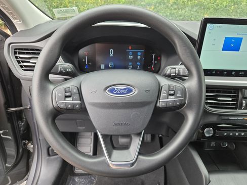 Used 2025 Ford Escape Active w/ Tech Pack #1 image 17
