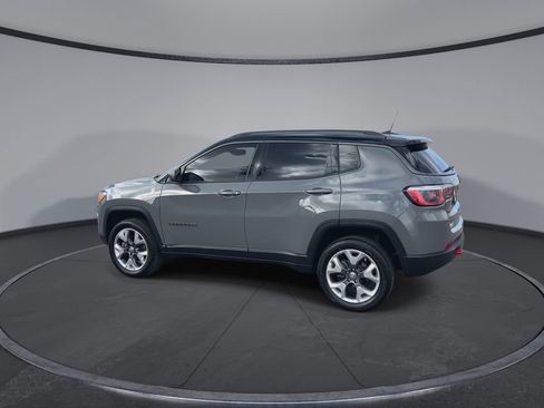Used 2020 Jeep Compass Trailhawk image 6