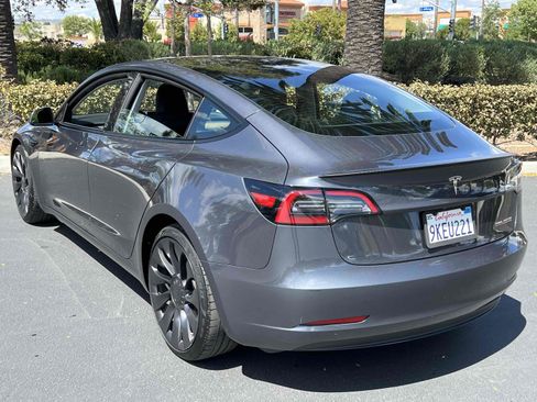 Used 2023 Tesla Model 3 Performance image 2