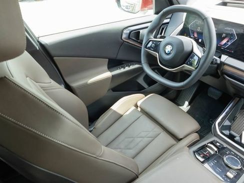 Certified 2025 BMW X3 xDrive30i AWD/4WD image 23