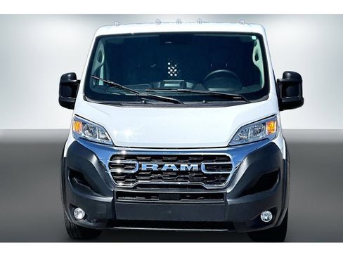 Used 2025 RAM ProMaster 2500 w/ U-Haul Equipment Group FWD image 2