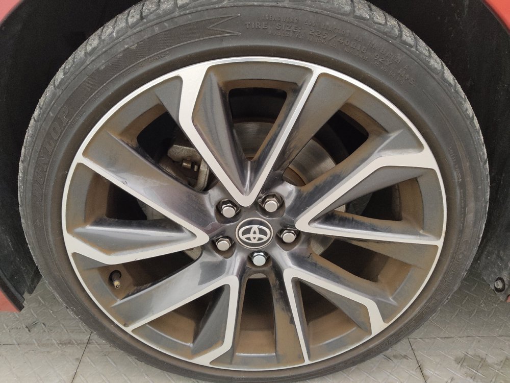 Used 2020 Toyota Corolla SE FWD image 31
