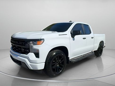 Used 2025 Chevrolet Silverado 1500 Custom w/ Turbomax Blackout Package image 11