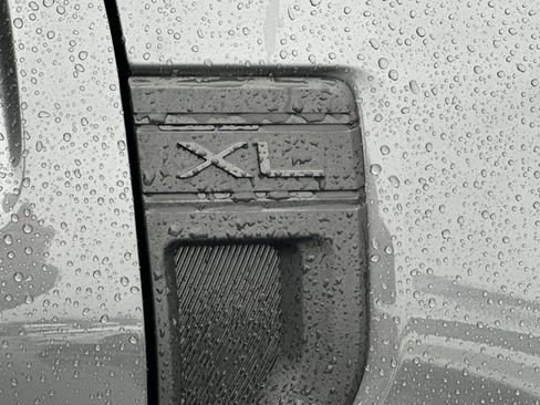 New 2026 Ford Maverick XL image 32