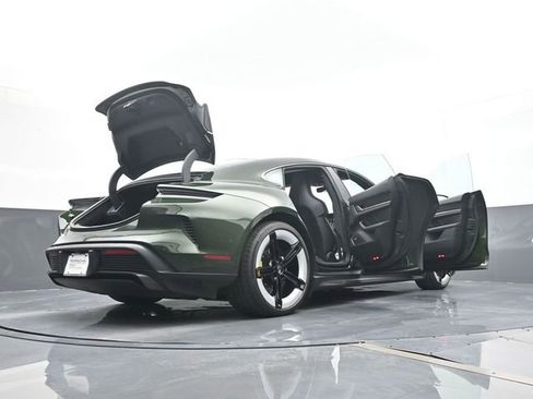 Certified 2025 Porsche Taycan Turbo S AWD/4WD image 28