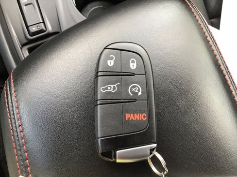 Used 2026 Dodge Durango GT AWD/4WD image 33