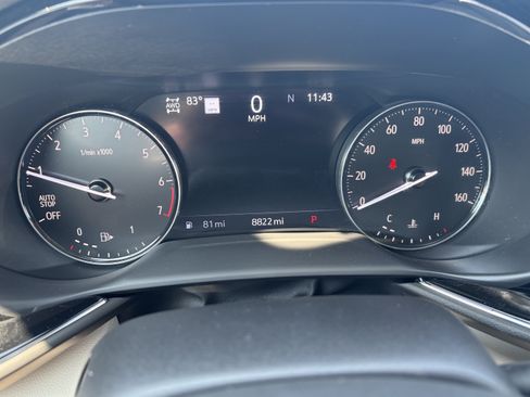 Used 2023 Buick Envision Avenir AWD/4WD image 23