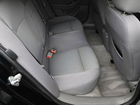 Used 2013 Chevrolet Malibu LS w/ Protection Package image 8