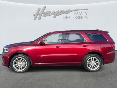 Used 2022 Dodge Durango GT image 35