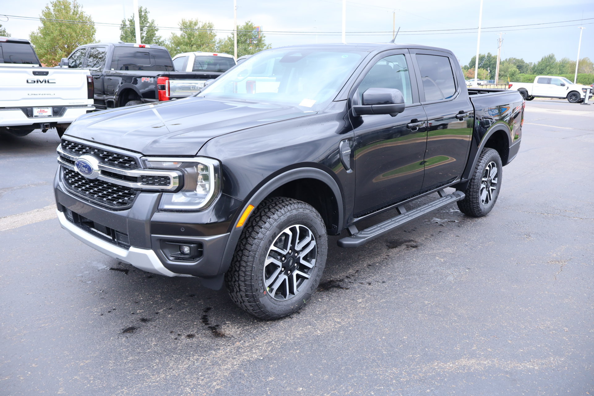 New 2026 Ford Ranger Lariat w/ FX4 Off-Road Package AWD/4WD image 12