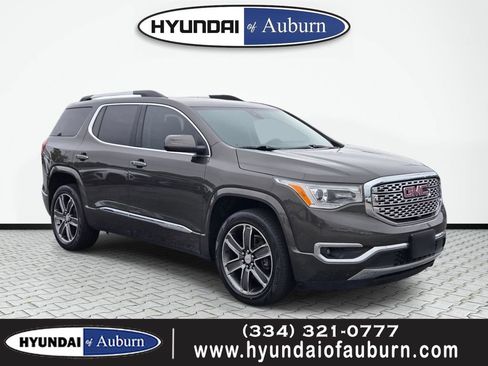Used 2019 GMC Acadia Denali w/ Technology Package FWD image 1
