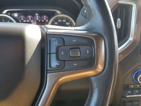 Used 2020 Chevrolet Silverado 1500 High Country w/ Technology Package image 28