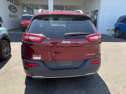 Used 2018 Jeep Cherokee Limited AWD/4WD image 4